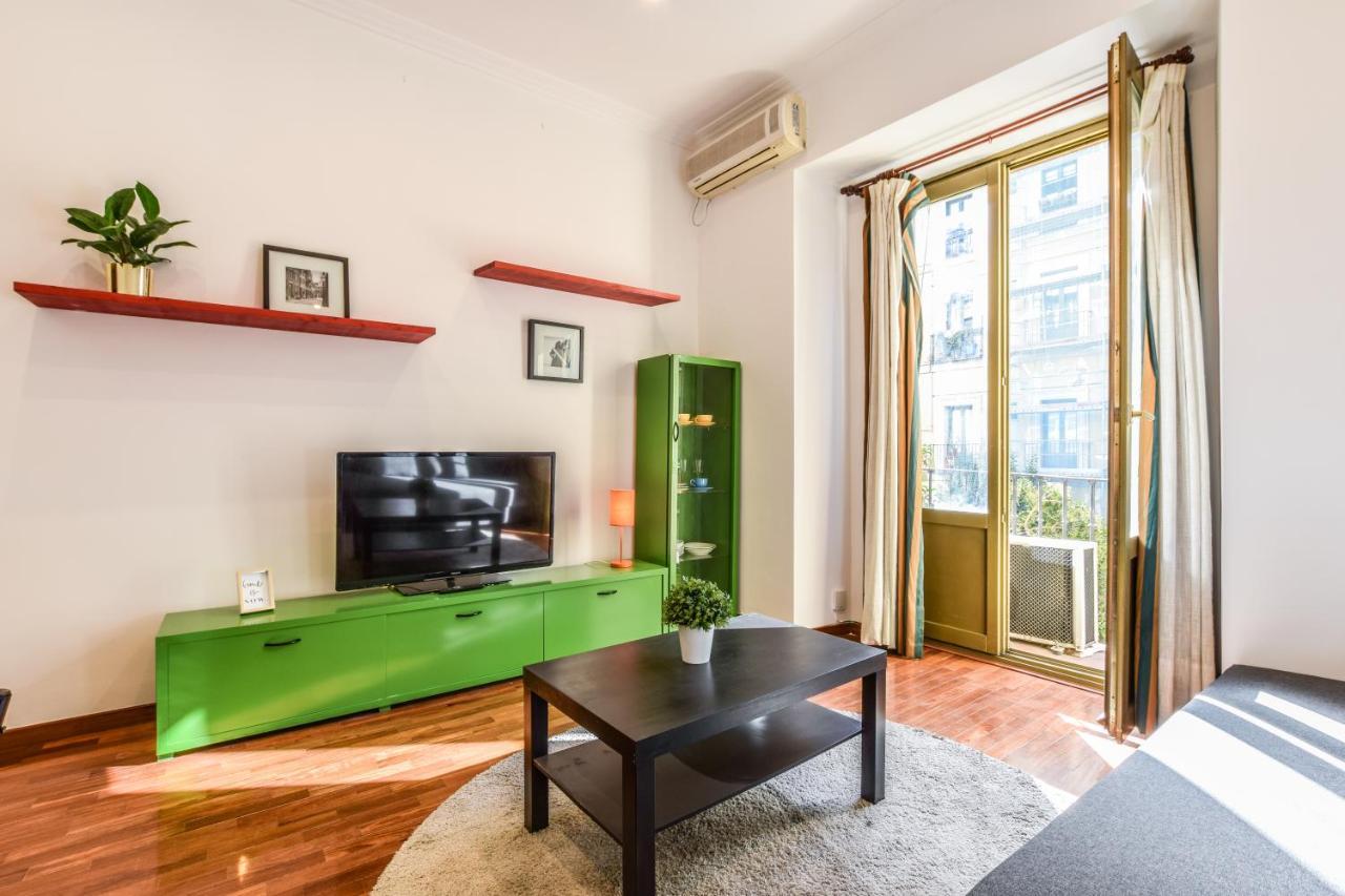 Apartamento Puente De Segovia Daire Madrid Dış mekan fotoğraf